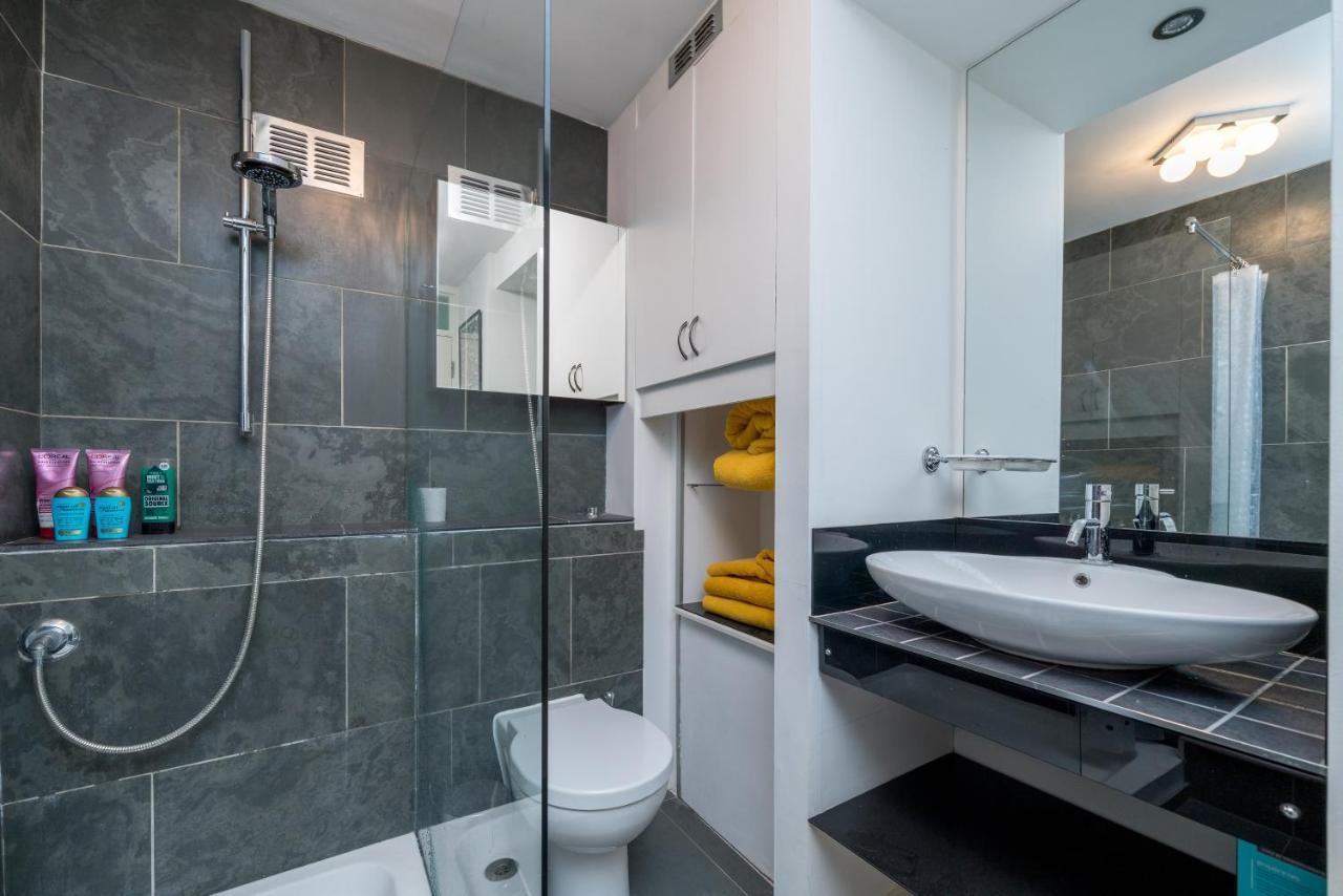Altido 2-bed Flat W/ Thames View Apartamento Londres