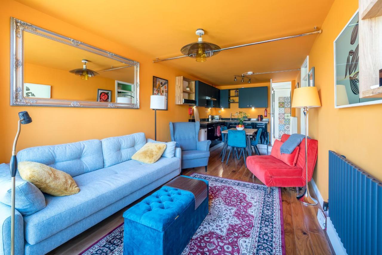 Altido 2-bed Flat W/ Thames View Apartamento Londres